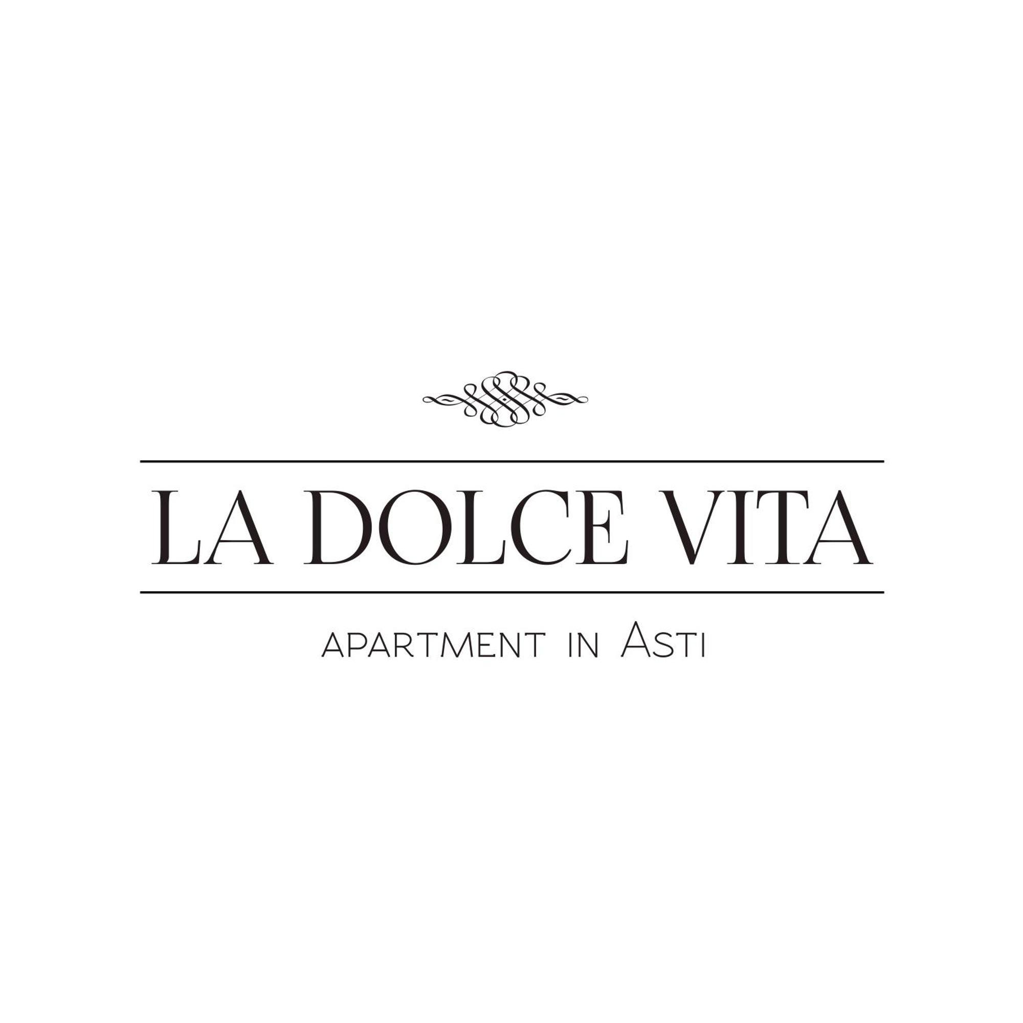 La Dolce Vita - Appartamento Con Parcheggio Privato Vicino Al Centro E All'Ospedale アスティ エクステリア 写真